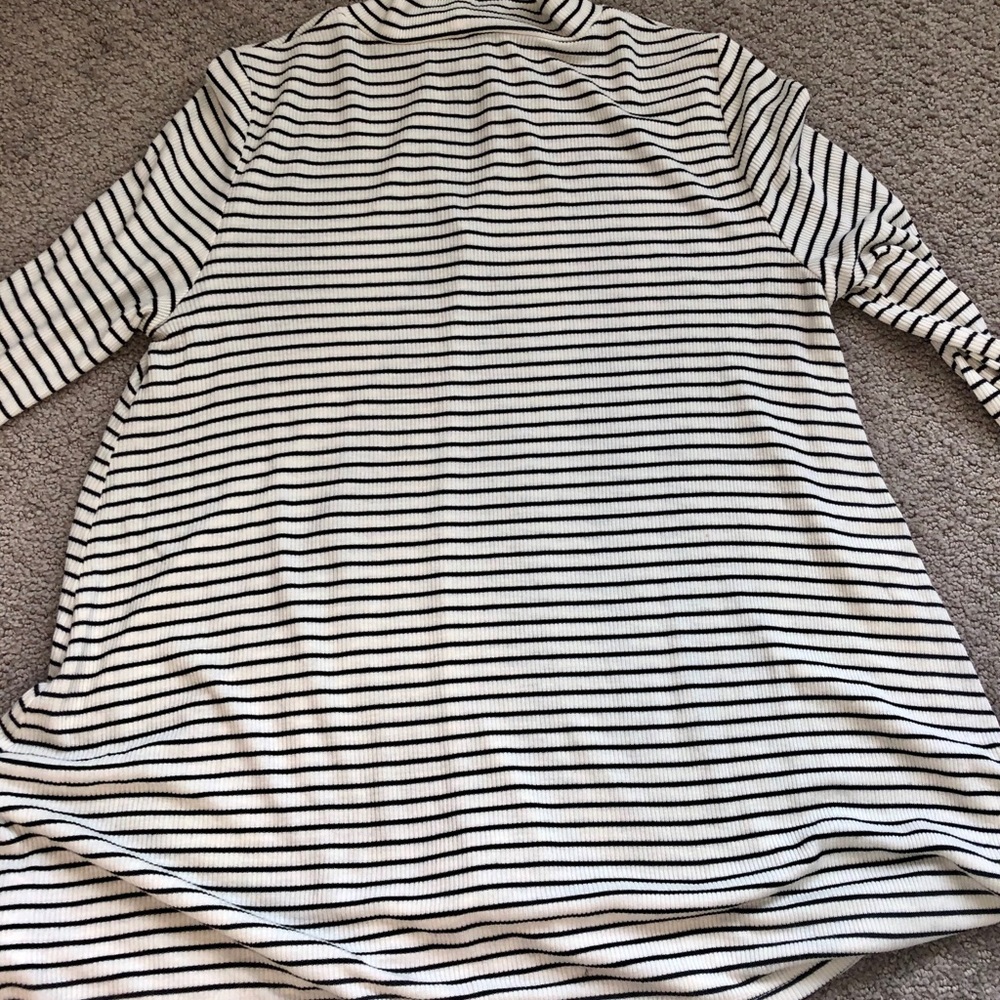 ‼️SOLD‼️American Eagle Stripped Long Sleeve